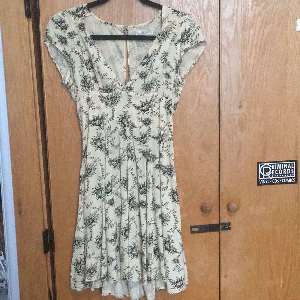 floral print day dress